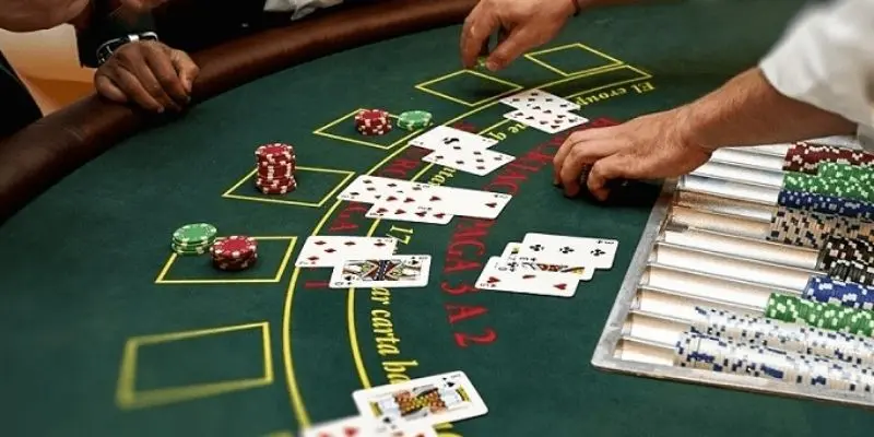 Game xì tố và khái niệm cơ bản cho người mới